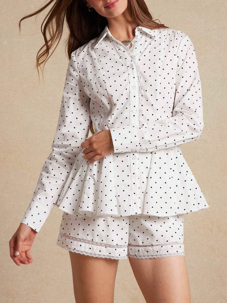 WESTFADE 100%纯棉府绸，饰以花卉蕾丝拼接，高腰修身波点短裤，适合秋季、冬季穿着，风格波西米亚、可爱、休闲、度假、纳什维尔牛仔风、乡村西部音乐会等。 - 彩色 - 查看 1