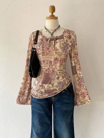 Lalippa Women Casual Retro All-Over Print Bell Sleeve T-Shirt Fall Cloth For Women