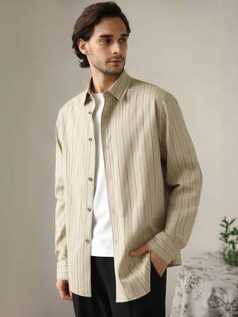 Manfinity CityGents 男士条纹单排扣休闲/商务长袖衬衫，老款风格