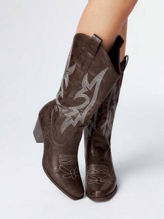 Fairycore Women's Brown Cowboy Boots, Outdoor Casual Fashion Embroidered Western Boots, Leather Upper, Chunky Heel, Pointed Toe Mid-Calf Boots, Spring/Autumn New Arrival