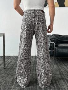 Manfinity VCAY Men's Retro Leopard Print Flared Jeans - White - View 3