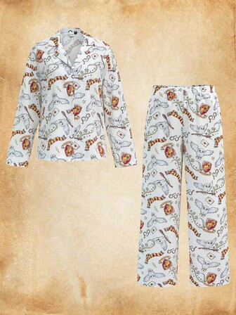 HARRY POTTER X SHEIN Conjunto de pijama con blusa de manga larga con cuello de solapa y pantalones holgados, con estampado todo sobre, para primavera/otoño, ropa de otoño e invierno para mujer