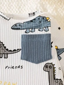 SHEIN Newborn Male Baby White Pit Pattern Cartoon Dinosaur Pattern Print Splicing Green Pocket Long Sleeved Top With Green Pants Two Pieces Set Cute Casual Sports Fashion New Item Fall Winter - Dusty Blue - View 5