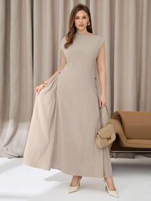 Auralis Váy xếp ly trơn màu không tay cỡ lớn - Màu be - Xem 3