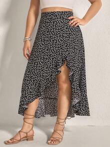 Comfylo 大码女式不对称下摆花卉裙，带荷叶边和松紧腰带，夏季