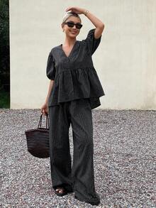 Livesso 女士夏季条纹泡泡袖V领宽松休闲裤两件套 - 黑色 - 查看 5