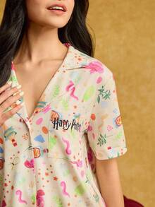 HARRY POTTER X SHEIN 女士热带印花翻领短袖衬衫和短裤宽松睡衣套装，夏季 - 彩色 - 查看 4