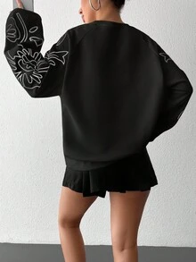 SHEIN Cottnline Women Floral Embroidery Cotton Fleece Raglan Sleeve Sweatshirt - Black - View 2