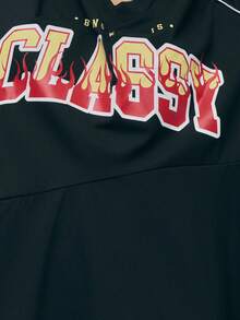 SHEIN Unity Questo abito in jersey rilassato combina vibrazioni sportive con scritte audaci per i vestiti autunnali da donna, gli outfit invernali e l'abbigliamento da lavoro. Perfetto per i capi autunnali, i costumi di Ognissanti e da indossare con cardigan o cappotti. - nero - Visualizzare 7