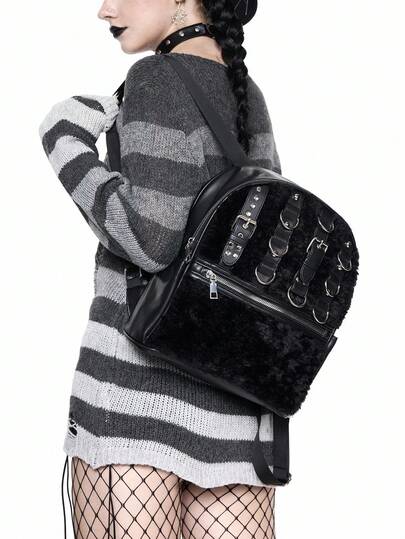 Grunge Punk حقيبة ظهر أنيقة ذات تصميم إبزيم وسعة كبيرة للنساء