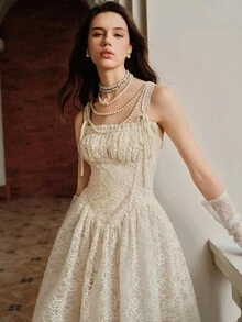 SHEIN Unity Váy ren hoa thanh lịch xếp ly ngực cho nữ, mùa hè - Kem - Xem 1