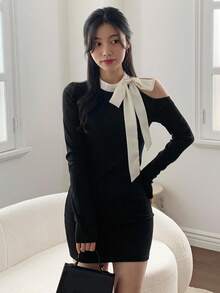 DAZY Women's Tie-Up Bodycon Mini Dress