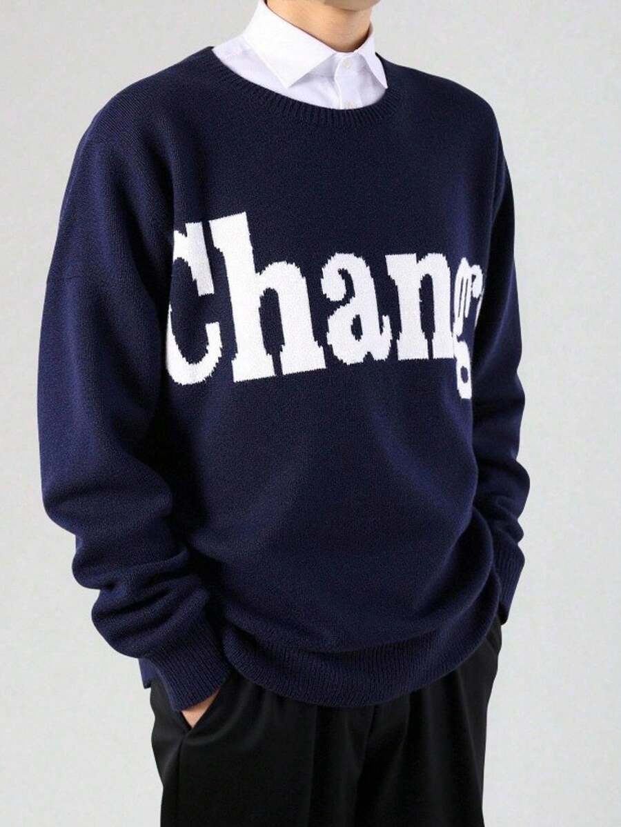 SHEIN Suéter de manga comprida com estampa de letras em cores contrastantes para adolescentes (meninos) - Azul - Ver 1