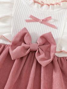 Abito da neonata con colletto in pizzo bianco, patchwork rosa, fiocco, elegante e retrò, morbido e confortevole, adatto per l'autunno e l'inverno