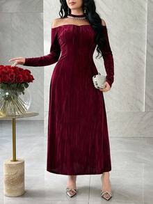 Modelyn Elegante abito da sera rosso vino con spalle scoperte, decorato con strass e maniche lunghe - Bordò - Visualizzare 2