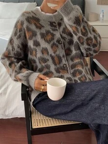 DAZY Vintage Single-Breasted Leopard Print Cardigan Sweater, Winter New Arrival - Brown - View 2