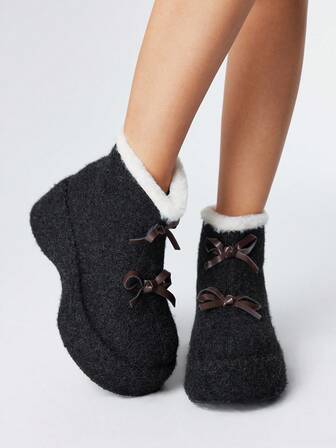 Kawaii Women's Black Boots With Side Zipper, Furry Boots With Bow, Warm Padded Ankle Boots And Short Boots