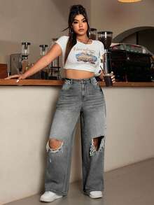 EURMUSE Plus Size Summer Casual Distressed Slant Pocket Denim Jeans - Light Grey - View 4