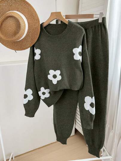 EURMUSE 2pcs/Set Women Crochet Flower Pullover Sweater Top And Pants Suit, Warm And Comfortable,Winter Clothes