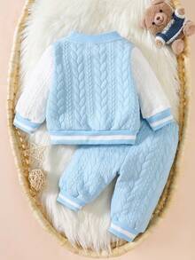 SHEIN 新生男童宝宝熊图案双麻花面料白色拼接蓝色外套两件套时尚个性帅气男女童可穿