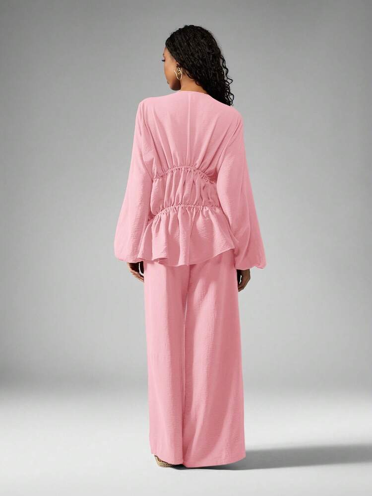 MISSGUIDED 리넨 느낌의 티어드 러플 블라우스와 와이드 레그 팔라조 팬츠
