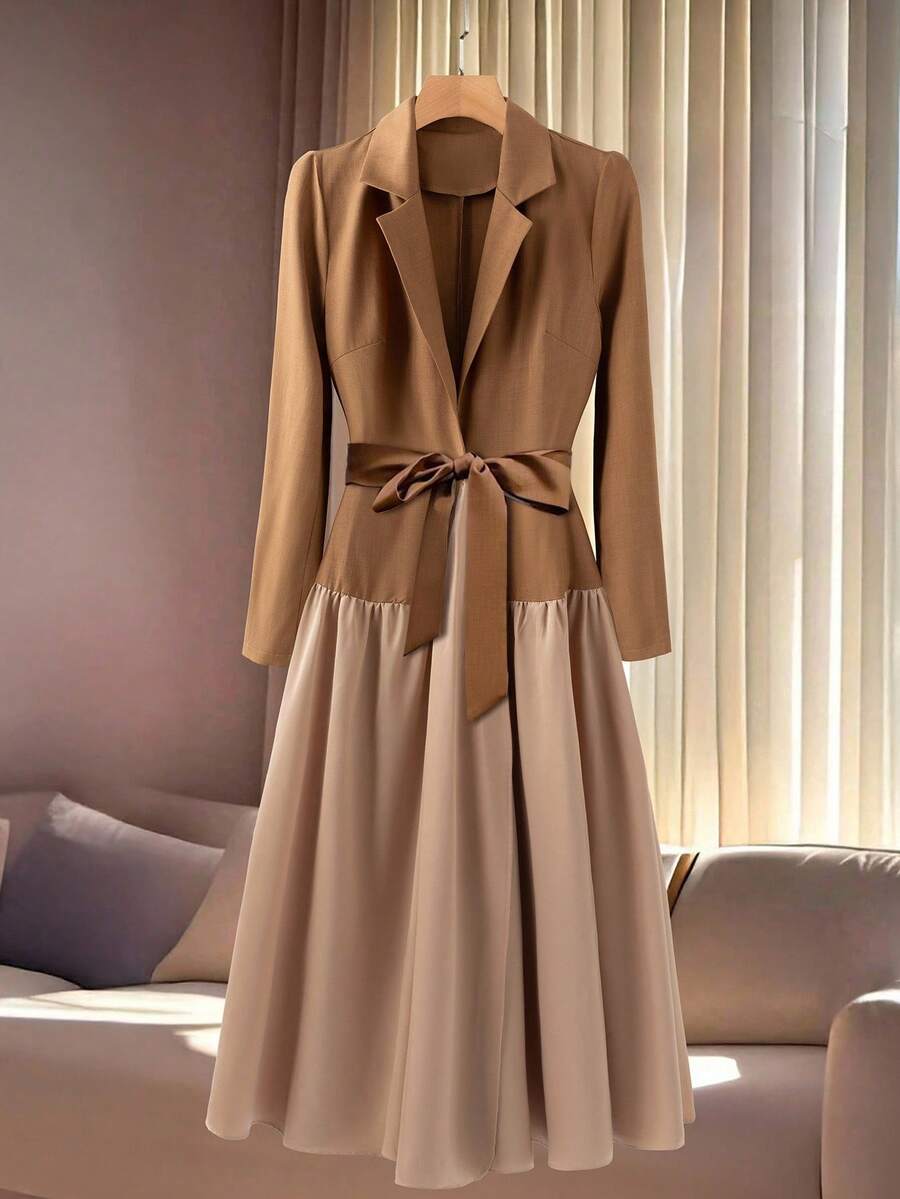 Franclia 简约V领二合一修身连衣裙，商务休闲 - 棕色 - 查看 1