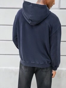 Manfinity Sudadera con capucha minimalista con gráfico de letras para hombres - Azul - Ver 2