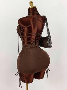 Y2K Amplova 无袖褶皱迷你裙，带挂脖领口和大露背交叉带设计，女式迷你连衣裙 - 紫紅色 - 查看 1