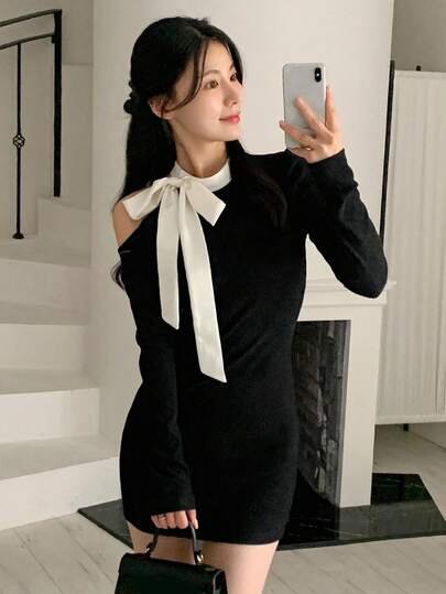 DAZY Women's Tie-Up Bodycon Mini Dress