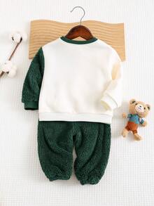 Cozy Pixies 2pcs Baby Boy Cartoon Bear Pattern Contrast Color Round Neck Drop Shoulder Hoodie And Jogger Pants Set Fall Winter - Dark Green - View 2