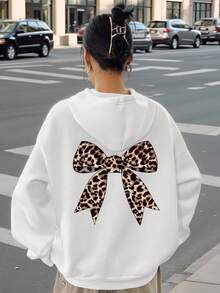 SHEIN Sudadera holgada con forro térmico, con acento de lazo con estampado de leopardo y diseño gráfico en la espalda, para adolescentes, otoño/invierno - Blanco - Ver 7
