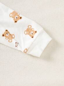 SHEIN 4 件套新生儿礼品套装，可爱小熊印花连体衣，纯白色连脚连体衣，帽子，中性男女通用婴儿服 - 白色 - 查看 7