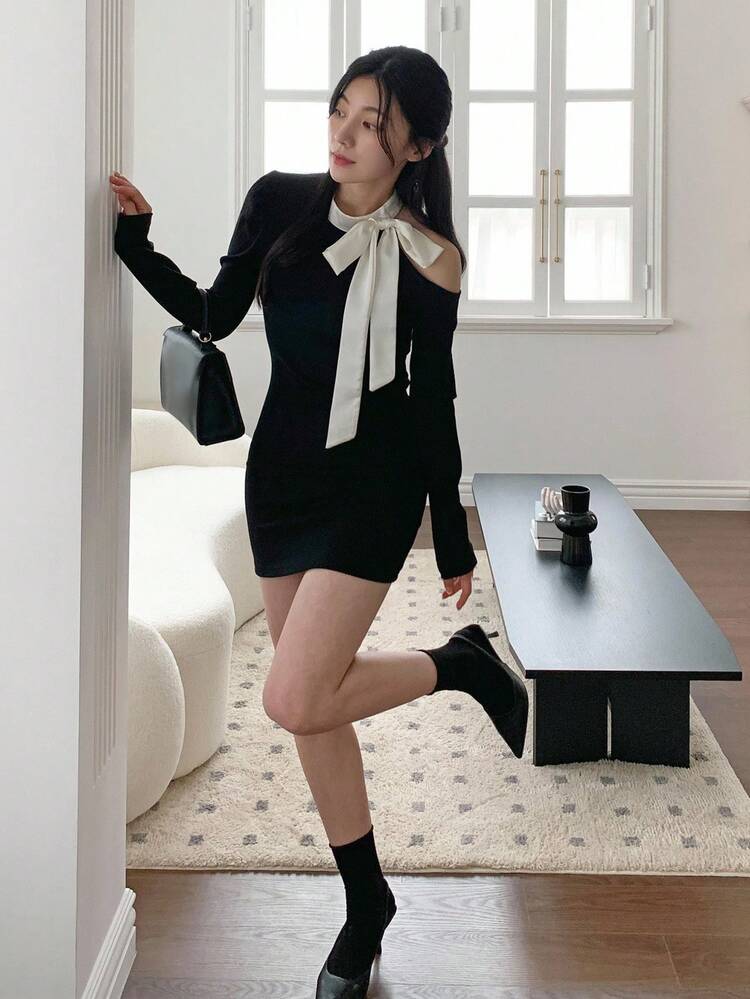Women's Tie-Up Bodycon Mini Dress