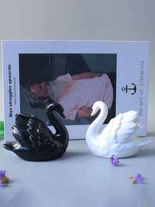 1pc Black & White Ceramic Swan Figurine, Creative Decor For Living Room, Study, Animal Succulent Planter - Multicolor - View 4