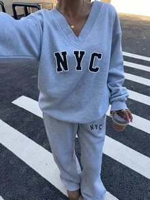 Muchica 2 件套大码女式返校加大码 V 领蓬松针织弹力宽松休闲简约纽约字母图案连帽衫和运动裤，秋冬 - 淺灰色 - 查看 6