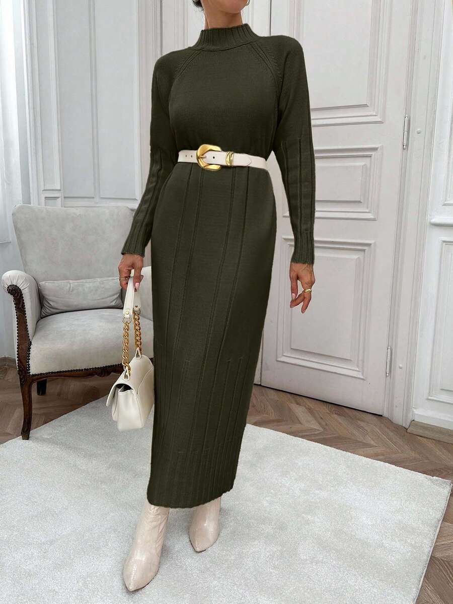 EURMUSE Damen Maxikleid mit hohem Kragen, Drop Shoulder und kuscheliger Passform - Armeegrün - Übersicht 1