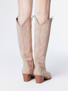 ROMWE Kawaii Giày bốt cao bồi miền Tây thêu thời trang cỡ lớn dành cho nữ, lót da lộn, bốt cao đến đầu gối, mẫu mới Thu/Đông 2025, ngoài trời, màu hồng - Màu be - Xem 4