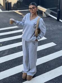 Muchica 2 件套女士超大 V 领蓬松羊毛弹力宽松运动衫和运动裤套装，秋冬 - 淺灰色 - 查看 5