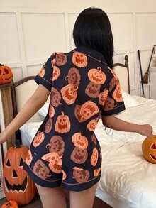 Set Piyama Wanita Kemeja Lengan Pendek dan Celana Pendek Motif Halloween - MultiWarna - View 2