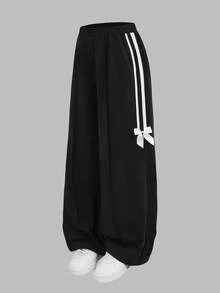 SHEIN Girlism 2件套少女休闲宽松针织圆领蝴蝶结印花褶皱套头卫衣和短裤套装，适合日常穿着、返校、度假、家庭户外活动、春季野餐 - 黑與白 - 查看 9