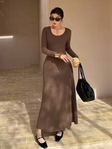 K-Vae Damen Herbst- und Winter-Zweiteiler in Kaffeefarben mit Langarmshirt und Rock, gestrickter Stretch-Zweiteiler, koreanischer Stil, Halloween-Kostüme, schickes Herbst-Outfit