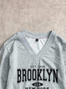 Attitoon 女士V领宽松休闲卫衣，适合初秋，美式学院风，布鲁克林印花 - 灰色 - 查看 4