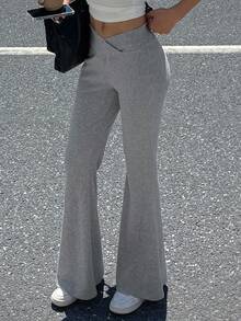 DAZY 女式交叉腰合身喇叭瑜伽裤 - 灰色 - 查看 3