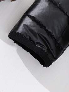 SHEIN 1 pieza Abrigo acolchado con capucha para niñas, unicolor, simple y versátil, para otoño/invierno