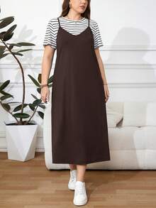 SHEIN LUNE 大码夏季休闲条纹 T 恤和纯色吊带背心连衣裙 2 件套 - 巧克力棕 - 查看 3