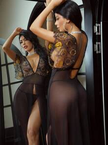 SHEIN 万圣节深 V 蕾丝撞色网眼女式性感睡袍 + T 裤两件套 - 黑色 - 查看 2