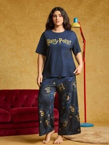 HARRY POTTER X SHEIN 大码字母印花短袖上衣和裤子睡衣套装 - 彩色 - 查看 3