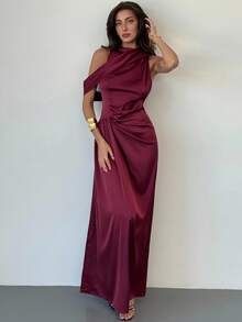 Aloruh Váy dạ hội dài bằng vải satin lệch vai bất đối xứng - Màu Đỏ Sâu - Xem 8