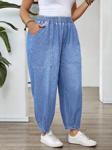 EMERY ROSE Plus Size Women Casual Loose Fit Jeans With Pockets - Light Wash - View 4