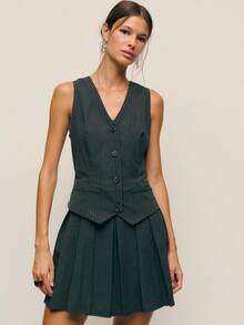 Nöista Elegant Dark Pinstripe Grey Vest,V-Neck Button Front Tailored Silhouette For Summer,Effortless Chic School Back-To-School Workwear,Modern Spring Look - Dark Grey - View 3